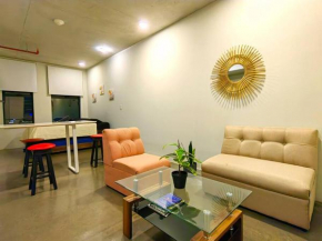 906A URBN Barrio Escalante Estudio con A/C y Parqueo